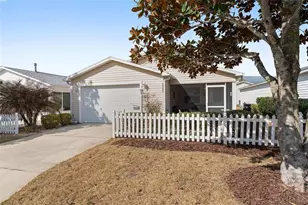 2351 Pine Ridge St, The Villages, FL 32162 - Photo 4