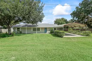 11495 SE 121st Lane Rd, Belleview, FL 34420 - Photo 2