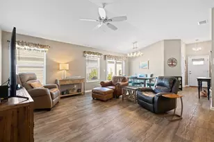 6342 Whittle Ct, The Villages, FL 32163 - Photo 4