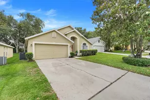 17428 Woodfair Dr, Clermont, FL 34711 - Photo 4