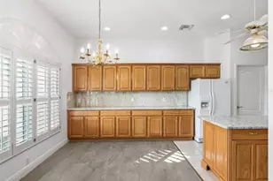 2839 Larranaga Dr, The Villages, FL 32162 - Photo 6