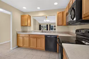 16715 SE 80th Cloverwood Terrace, The Villages, FL 32162 - Photo 16