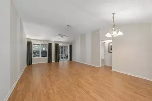 16715 SE 80th Cloverwood Terrace, The Villages, FL 32162 - Photo 12