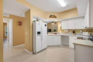 5415 Admiral Way, Oxford, FL 34484 - Photo 10