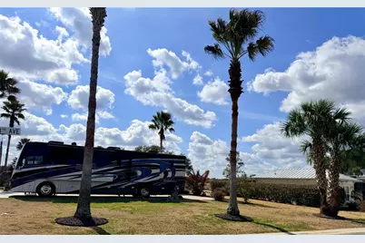 9564 SE 47th Way, Webster, FL 33597 - Photo 4