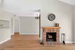 1051 S Highland St, Mount Dora, FL 32757 - Photo 8