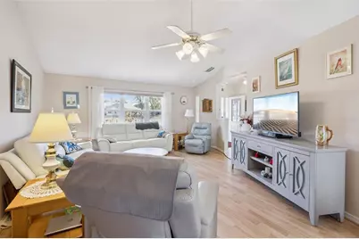 26927 Forest Hills Street, Leesburg, FL 34748 - Photo 10