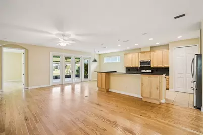 8301 Bridgeport Bay Circle, Mount Dora, FL 32757 - Photo 20