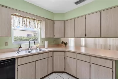 822 Dundee Circle, Leesburg, FL 34788 - Photo 18