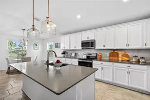 5125 Fluorite Dr, Mount Dora, FL 32757 - Photo 12