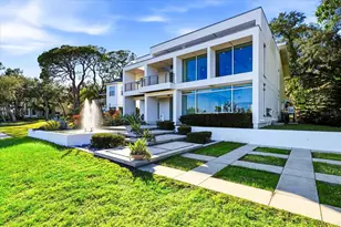 1405 N Bayshore Dr, Safety Harbor, FL 34695 - Photo 2