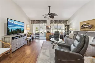 17194 SE 85th Willowick Cir, The Villages, FL 32162 - Photo 4