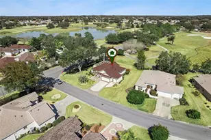 17194 SE 85th Willowick Cir, The Villages, FL 32162 - Photo 2