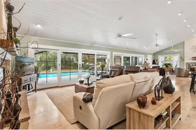 9175 Silver Lake Drive, Leesburg, FL 34788 - Photo 10