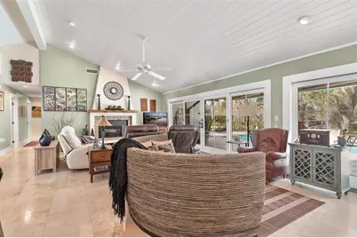 9175 Silver Lake Drive, Leesburg, FL 34788 - Photo 14