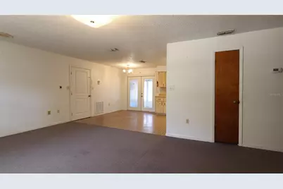 926 Cr 467, Lake Panasoffkee, FL 33538 - Photo 10