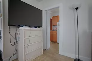 422 E Citrus Ave, Eustis, FL 32726 - Photo 24