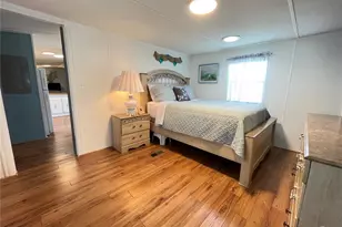 1214 Dustin Dr, The Villages, FL 32159 - Photo 14