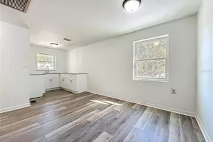 301 E Atwater Ave, Eustis, FL 32726 - Photo 56