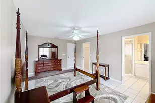 817 Berry Hill Cir, Fruitland Park, FL 34731 - Photo 20