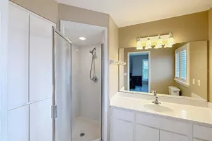 817 Berry Hill Cir, Fruitland Park, FL 34731 - Photo 22