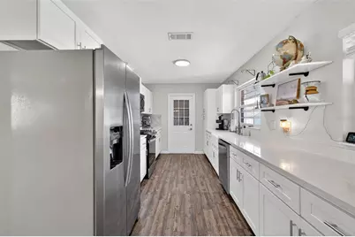 1219 Oak Dr., Leesburg, FL 34748 - Photo 10