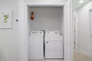 2412 Tanger Dr, Kissimmee, FL 34747 - Photo 32