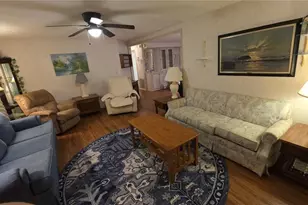 252 Pinewood Dr, Eustis, FL 32726 - Photo 6