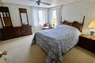 252 Pinewood Dr, Eustis, FL 32726 - Photo 16