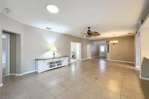 26815 White Plains Way, Leesburg, FL 34748 - Photo 18