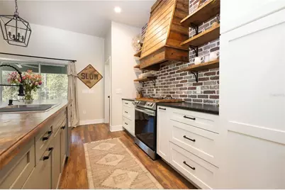 9036 County Road 121, Wildwood, FL 34785 - Photo 12