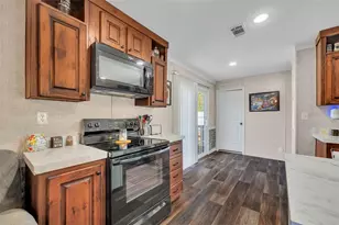 1326 SW 69th Rd, Bushnell, FL 33513 - Photo 12