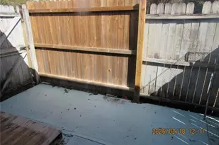 720 Warfield Ave, Wildwood, FL 34785 - Photo 16