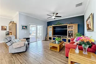 13000 Yale Bluff Dr, Grand Island, FL 32735 - Photo 10