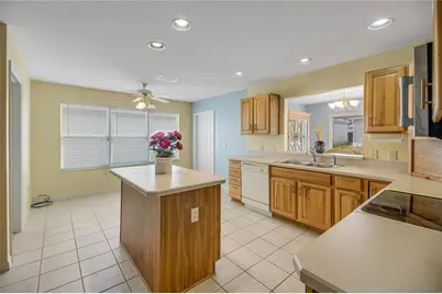 17283 SE 94th Coults Circle, The Villages, FL 32162 - Photo 10