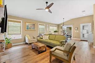 1483 Emma Pl, The Villages, FL 32163 - Photo 12