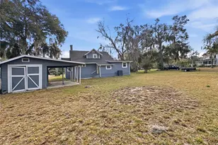 92 S Trowell Ave, Umatilla, FL 32784 - Photo 36