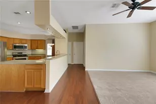 3715 Mulberry Grove Loop, Leesburg, FL 34748 - Photo 10