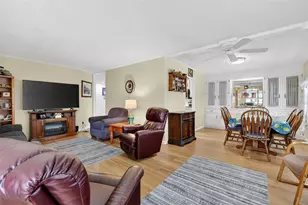 156 Royal Palm Dr, Leesburg, FL 34748 - Photo 12