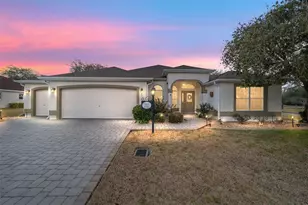 8761 SE 168th Kittredge Loop, The Villages, FL 32162 - Photo 2