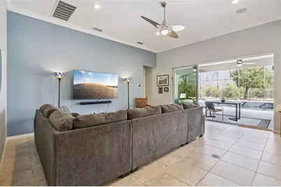 812 San Raphael Street, Poinciana, FL 34759 - Photo 10