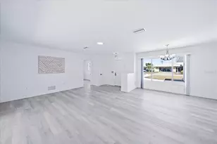 2210 Blackwood Dr, Venice, FL 34293 - Photo 16