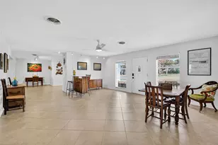 33225 Lakeshore Dr, Tavares, FL 32778 - Photo 14