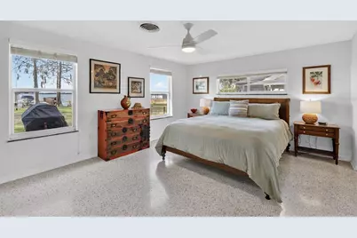 33225 Lakeshore Drive, Tavares, FL 32778 - Photo 24