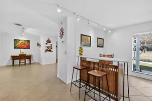 33225 Lakeshore Dr, Tavares, FL 32778 - Photo 12