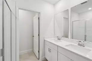 875 Sunshower Dr, Lady Lake, FL 32159 - Photo 12