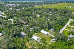 919 Cr 482C, Lake Panasoffkee, FL 33538 - Photo 46