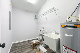 919 Cr 482C, Lake Panasoffkee, FL 33538 - Photo 32