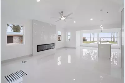 28055 Leuty Road, Okahumpka, FL 34762 - Photo 16