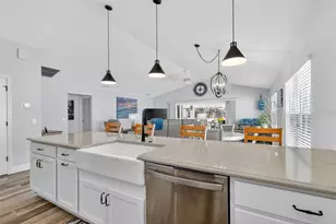 5546 Cottrell Ct, The Villages, FL 32163 - Photo 12